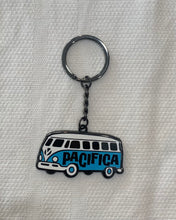Load image into Gallery viewer, CALI KEYCHAIN