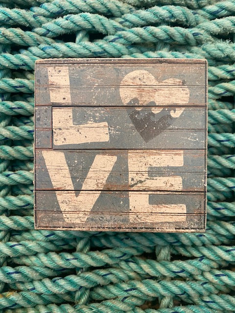 LOVE WOOD SIGN