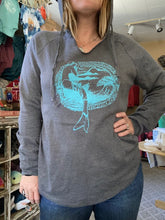 Load image into Gallery viewer, CALIFORNIA WAVE PULLOVER HOODIE
