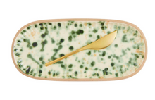 Load image into Gallery viewer, STONEWARE SPLATTER PLATE &amp; KNIFE SET

